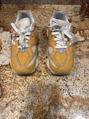 New Balance Women’s Yellow and Gray Athletic Sneakers